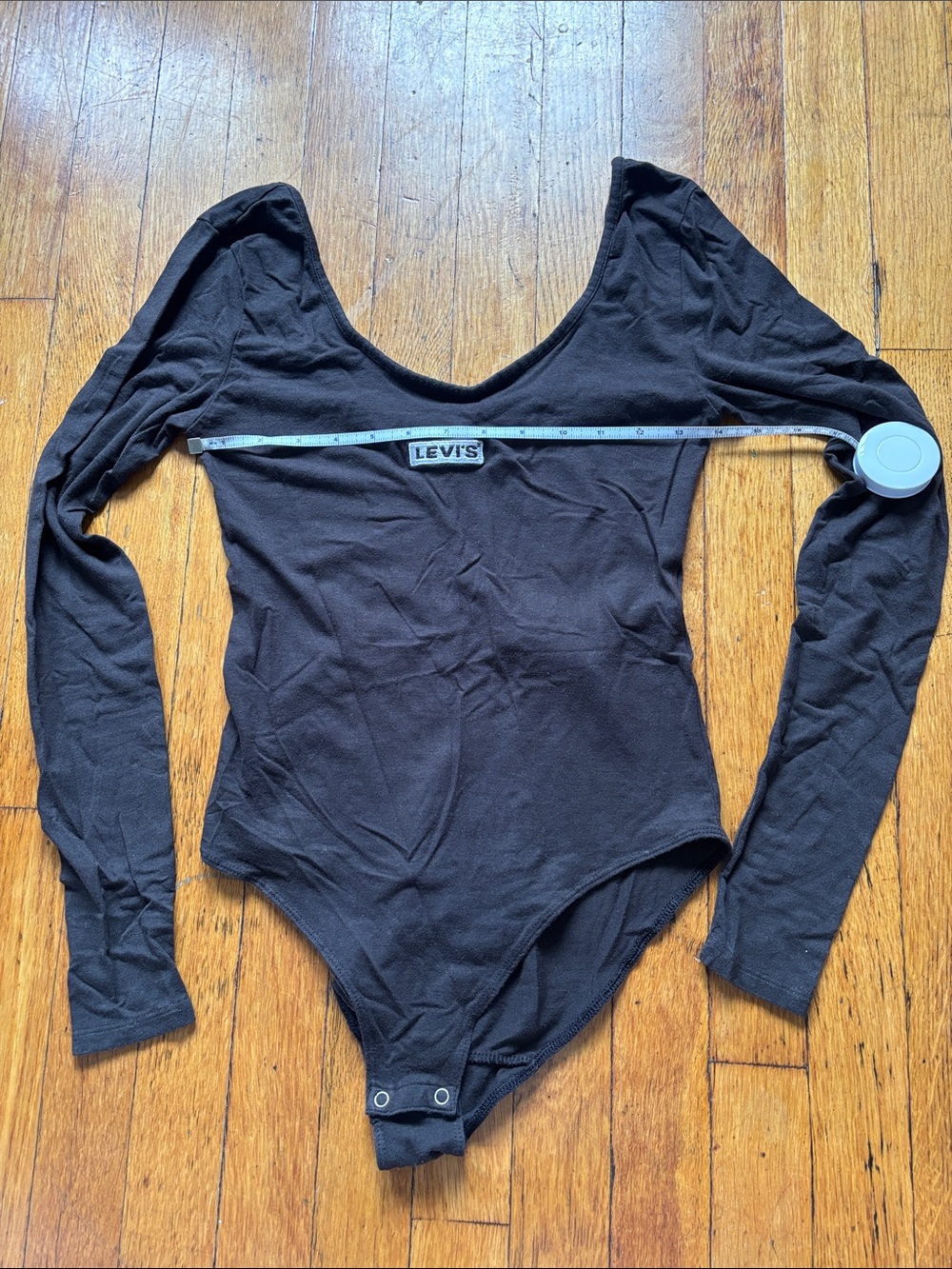 Levi's Black Long-Sleeve Scoop Neck bodysuit size S